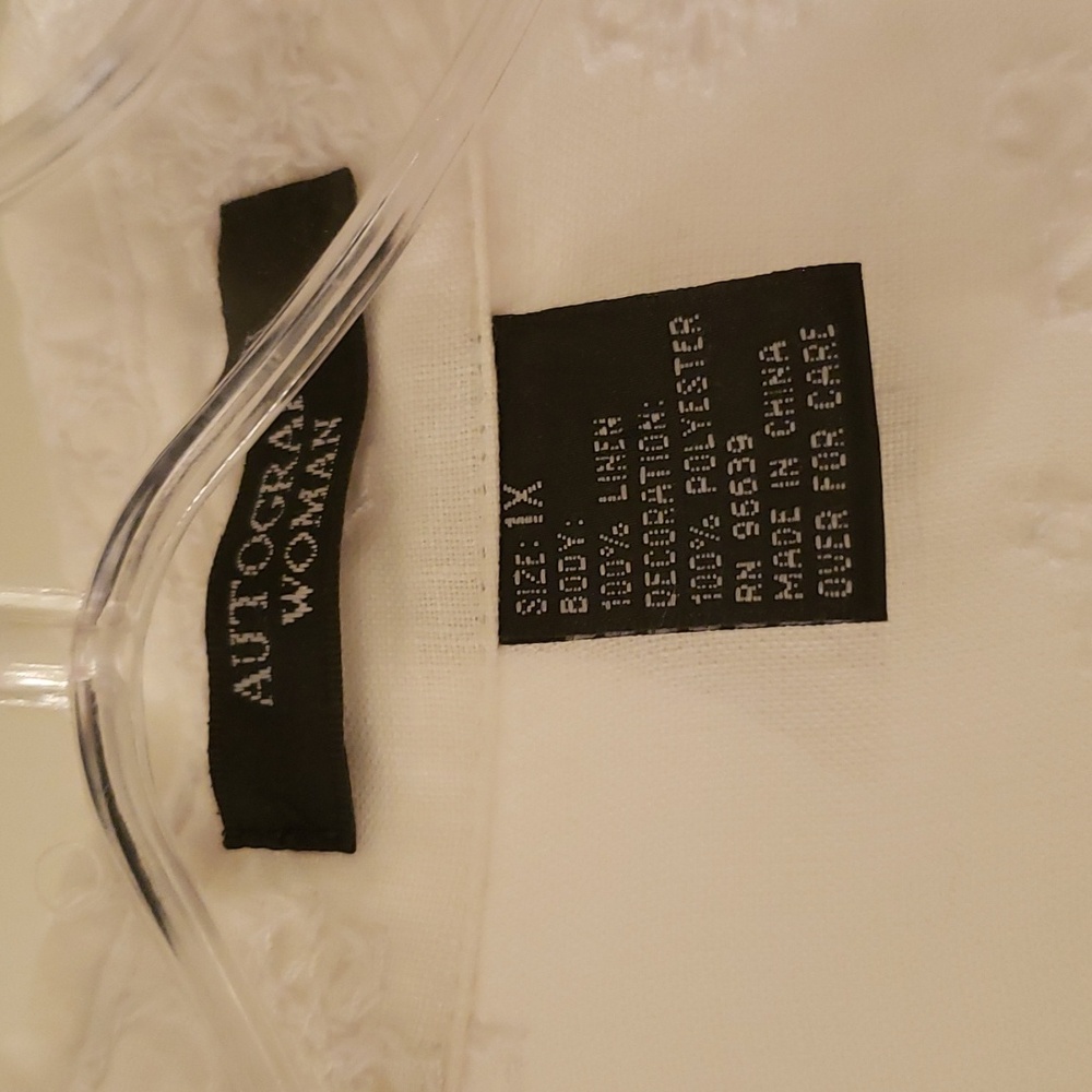 Linen Blouse - Picture 3 of 6